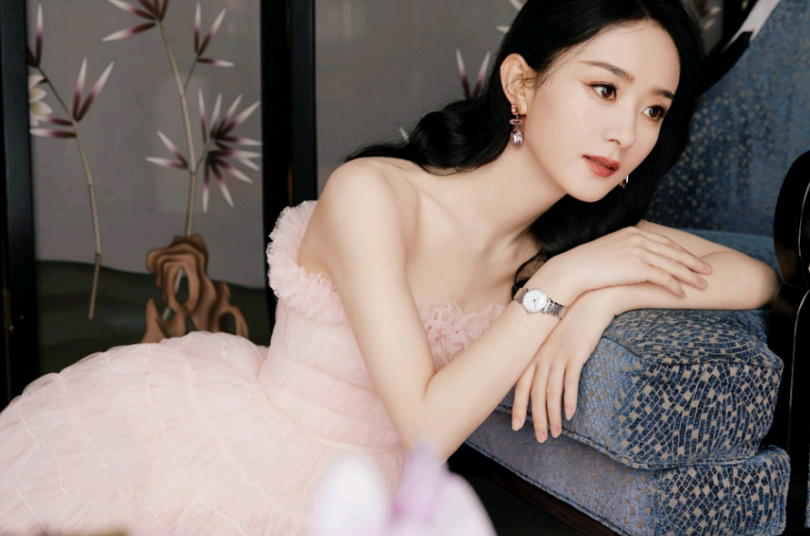 赵丽颖|赵丽颖捐助的物资被扔了？当事人已经做出回应：谣言