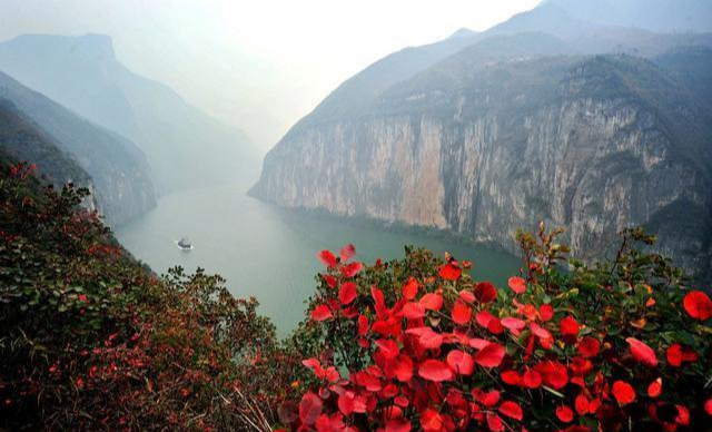 |中国5A景区最多的城市，坐拥9大5A景区，常被误认为一个省