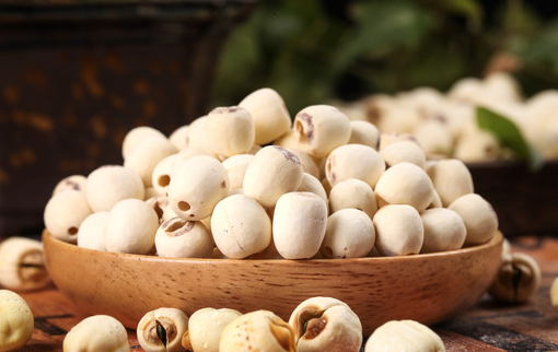 莲子|营养学家分析,健康活过百岁要常吃这八种食物