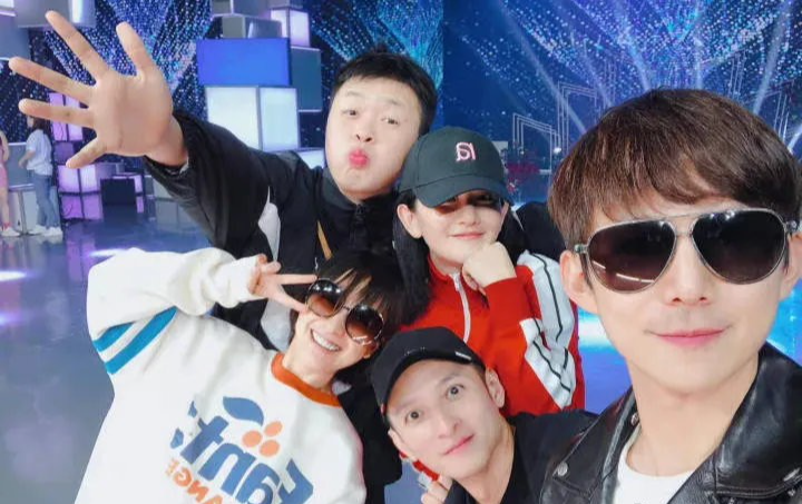 谢娜|谢娜好难过,发微博祝福海涛新婚快乐,却被骂惨了