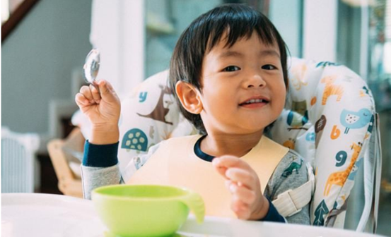 胃病|7岁男孩确诊脾胃衰弱,卫生组织呼吁:2种“粗粮”趁早撤下餐桌,别贪吃