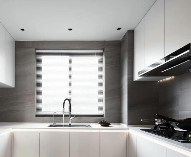 抽油烟机选顶吸还是侧吸?很多人都错了,看完这些就不会选错了