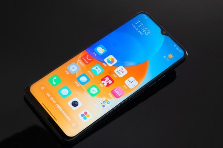 苹果|酷派COOL 20 Pro评测：影院级体验，尽在掌心握