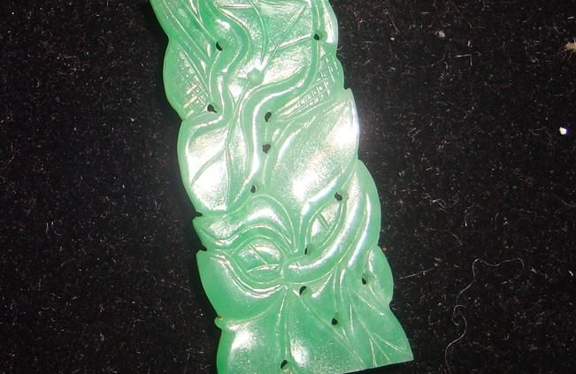 翡翠|教你鉴别翡翠玉石,就算是买B货C货,也比买到d货要强