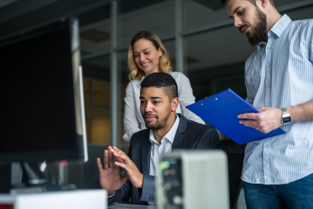 |工作中,遇到这4个人,必须要好好对待