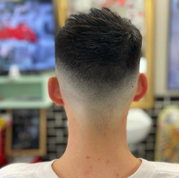 发型 别再剪狼尾发型了，想帅就剪这18款，你也可以变男神