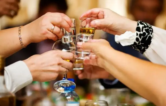 芹菜|?顶级“降压王”已找到，芹菜靠边站，医生：每天坚持吃，血压嗖嗖降