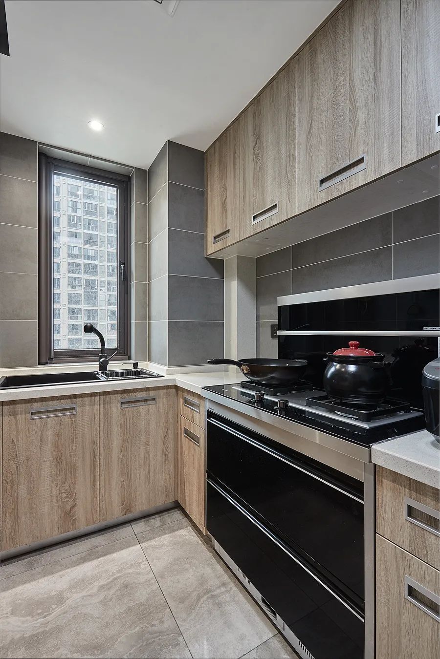 115平米三室两厅装修 北欧风装修设计 三代人的温馨之家