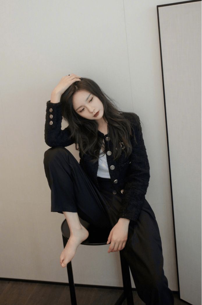 穿衣搭配|甜酷女孩沈梦辰,入春真的好会穿,女孩们一定要学起来