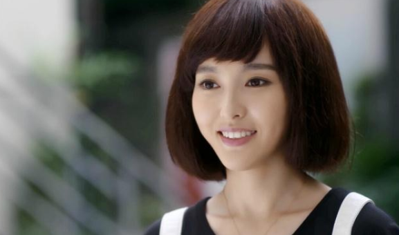 唐嫣|因“呆滞”的演技，令人下头的唐嫣，挺可惜的！