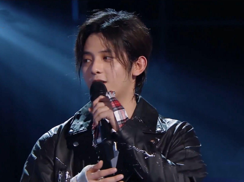 辣妹|符龙飞被时间遗忘的全能艺人，逆境中追光而起，终散发出夺目之光