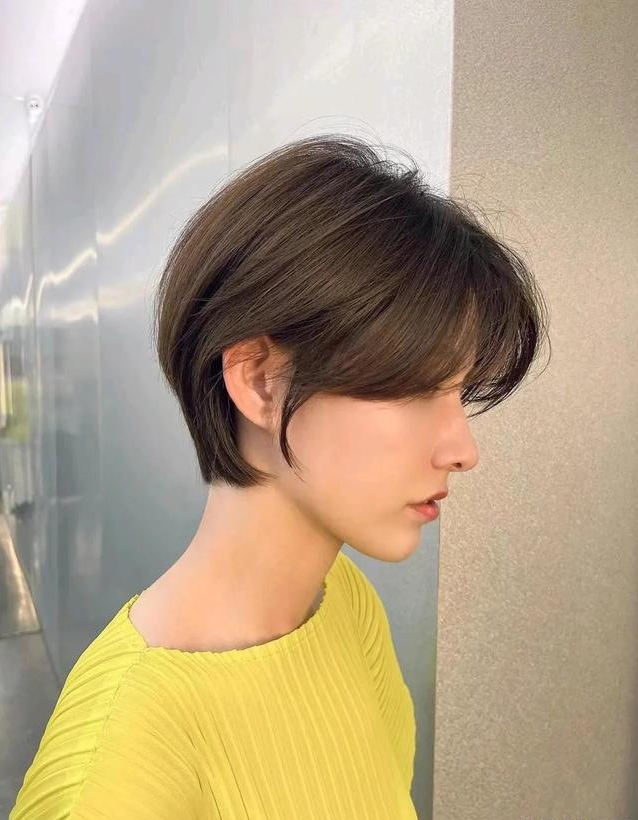 发型 烫染剪有多美？19款发型告诉你，忍不住都想试一试