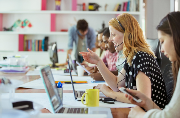 |为什么年轻人和领导不合拍，可就是被提拔为了领导？