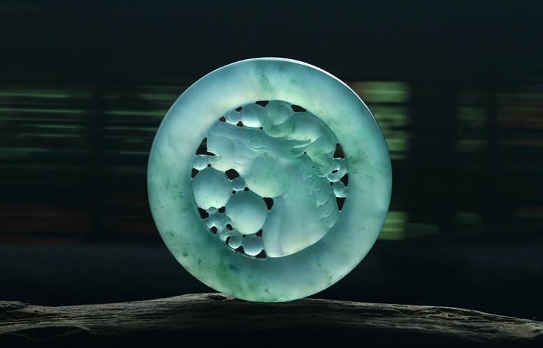 翡翠|很多人认为,翡翠行业是个暴利行业,事实是真的这样吗?