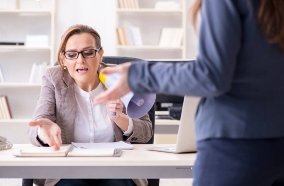 |职场人不愿意承认自己的错误,其实是有原因的