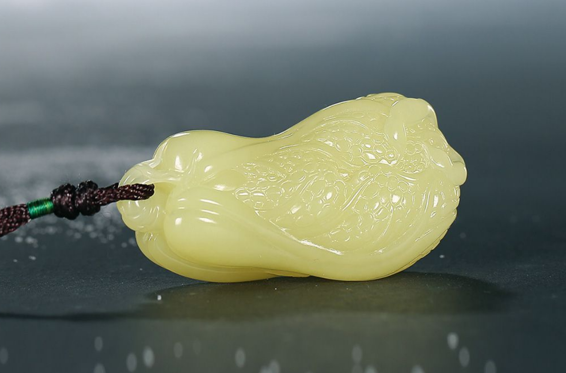 |品质高的和田玉，为啥价值都赶上房价了？它真的值得投资吗？