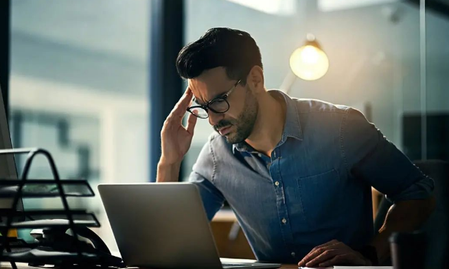 血糖|痛风的“帮凶”找到了！5类垃圾食物不要再碰，否则痛风石找上门