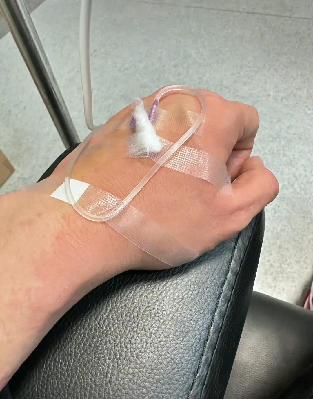 黄晓明|黄晓明发文反省?：人不能放纵自己