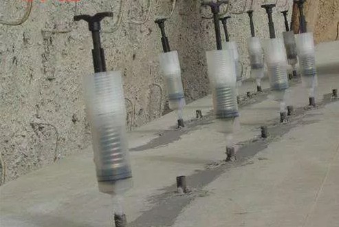 “浴室补漏一平米,价格9000元”,揭秘互联网“防水补漏”肮脏骗局