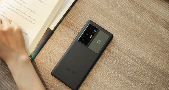 英伟达|这三款手机与商务人士极为匹配，高端大气上档次，彰显公司实力