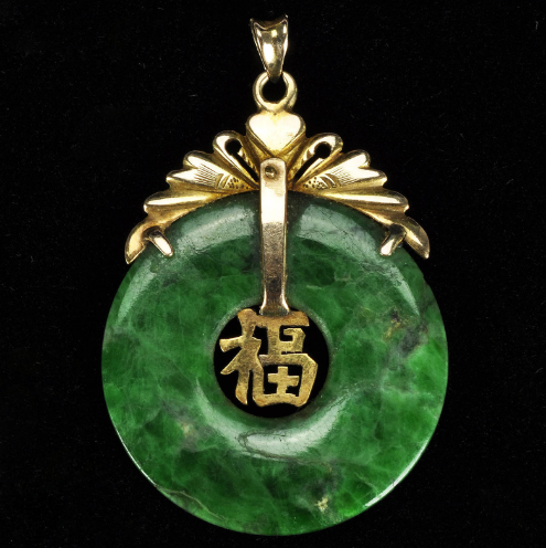 雕刻|翡翠精湛的雕刻技法，其实就是一种传承，拥有着非常悠久的历史