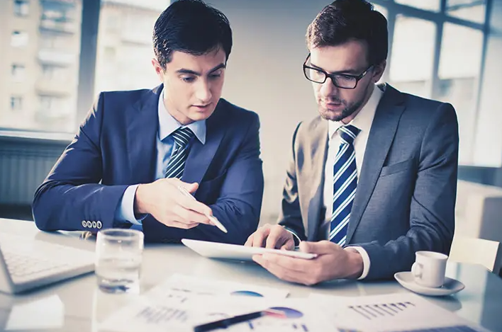 教育业|如何称呼自己的领导和职场前辈？