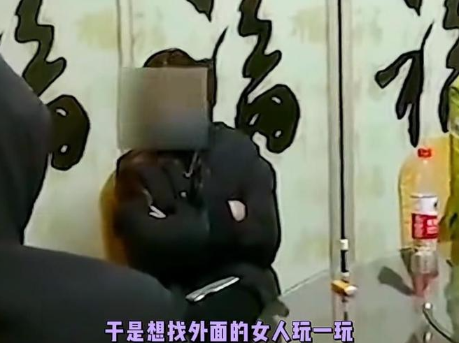 女孩奉献大叔,一年怀孕三次,拒绝保护事后吃药,身体被糟蹋坏了