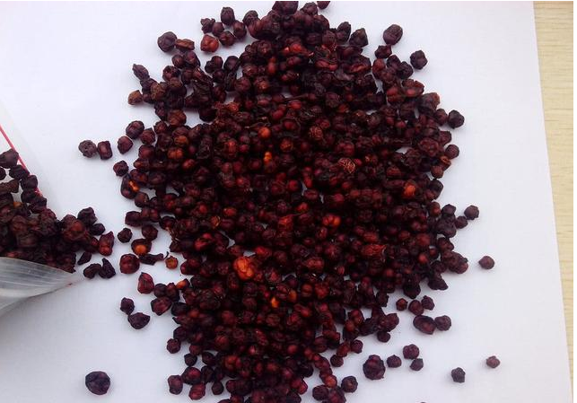 高血压|这4个喝水习惯，是在“杀”掉你的肝，别再折腾快调理，小心肝癌