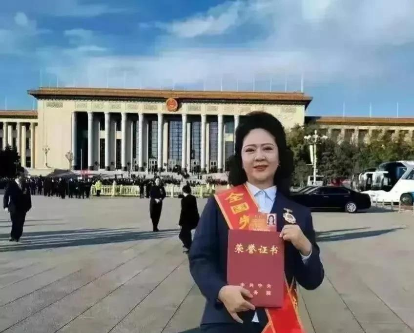 李少莉|李少莉现在怎么样了?官网上的最新信息已经说的很明白