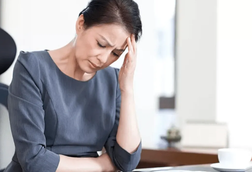 肝脏|肝病初期不仅是肝疼，身体出现这4异常，多半是肝病“拜访”