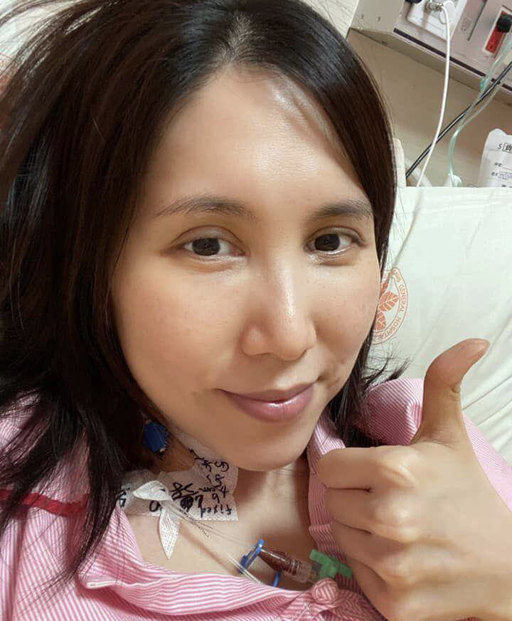 余苑绮|坚持绝不放弃,38岁女星抗癌失败,忍痛接代言养家