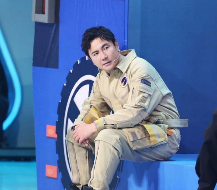 沈腾|“嘴瓢”沈腾“惹怒”浙江卫视,王牌家族面临重新洗牌,或将注入新鲜血液