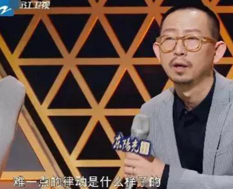 丁太升|一部代表作都没有，却高高在上当评委，小丑闹剧何时是尽头？