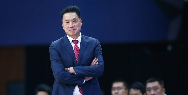 吉林男篮|放水大战？李春江输吉林队目的曝光：欲避开辽篮浙江，欺负老东家
