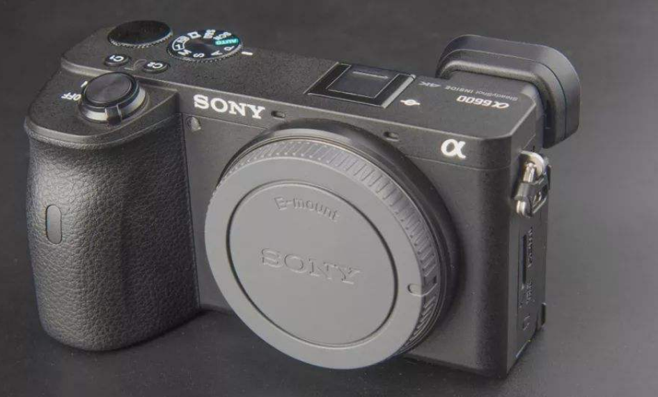 google|买富士M5就是看中，用电子取景器的时候，还可以用触摸屏移动焦点