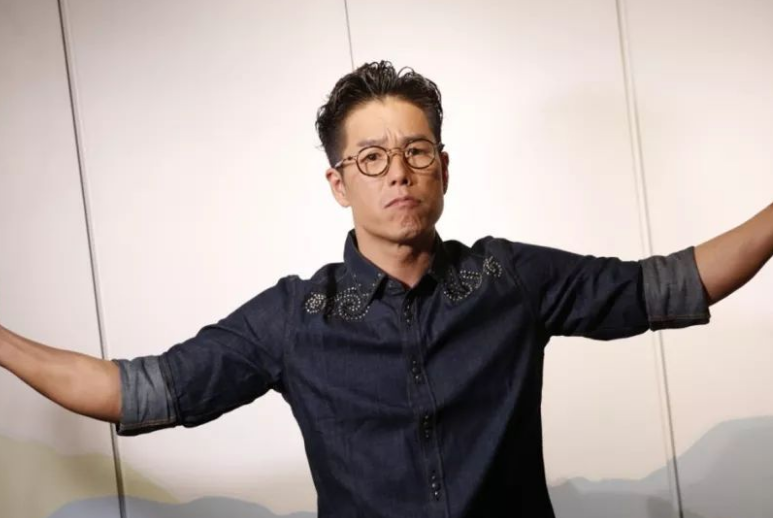 林晓峰|51岁林晓峰追梦成功,在乐坛展露头角,《声生不惜》入围