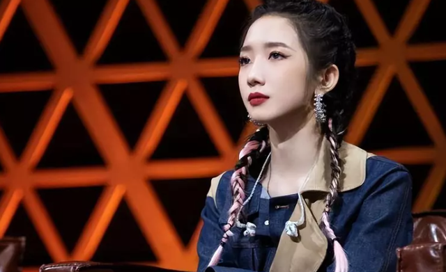 丁太升|一部代表作都没有，却高高在上当评委，小丑闹剧何时是尽头？