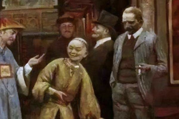她19岁被父亲卖给商人,被迫展示三寸金莲,失去价值后下落不明