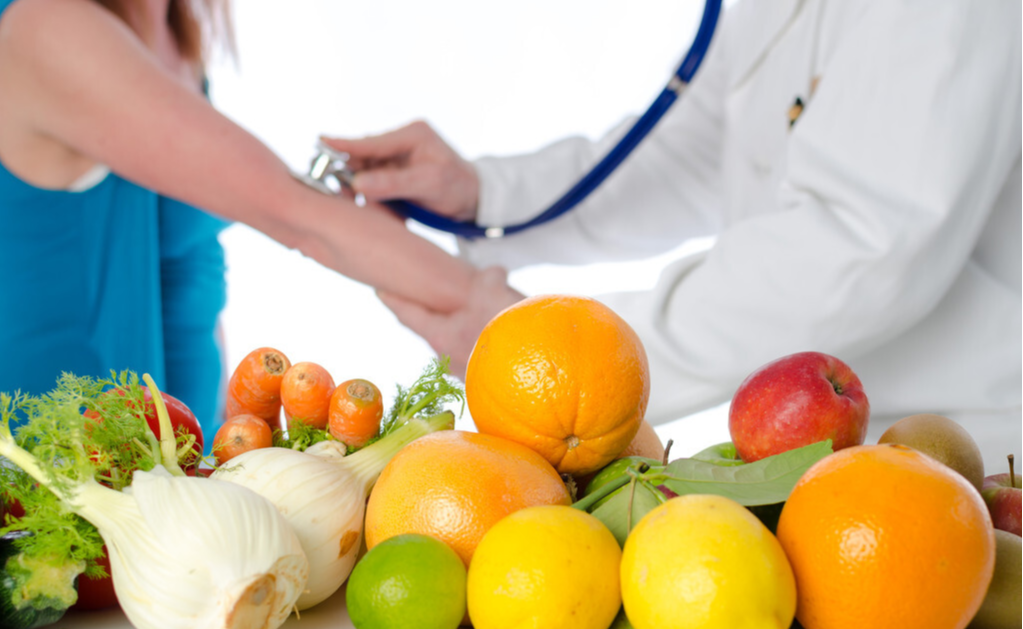 营养不良|癌症病人要如何饮食？医生：这4种食物对癌症治疗有益，可多吃。