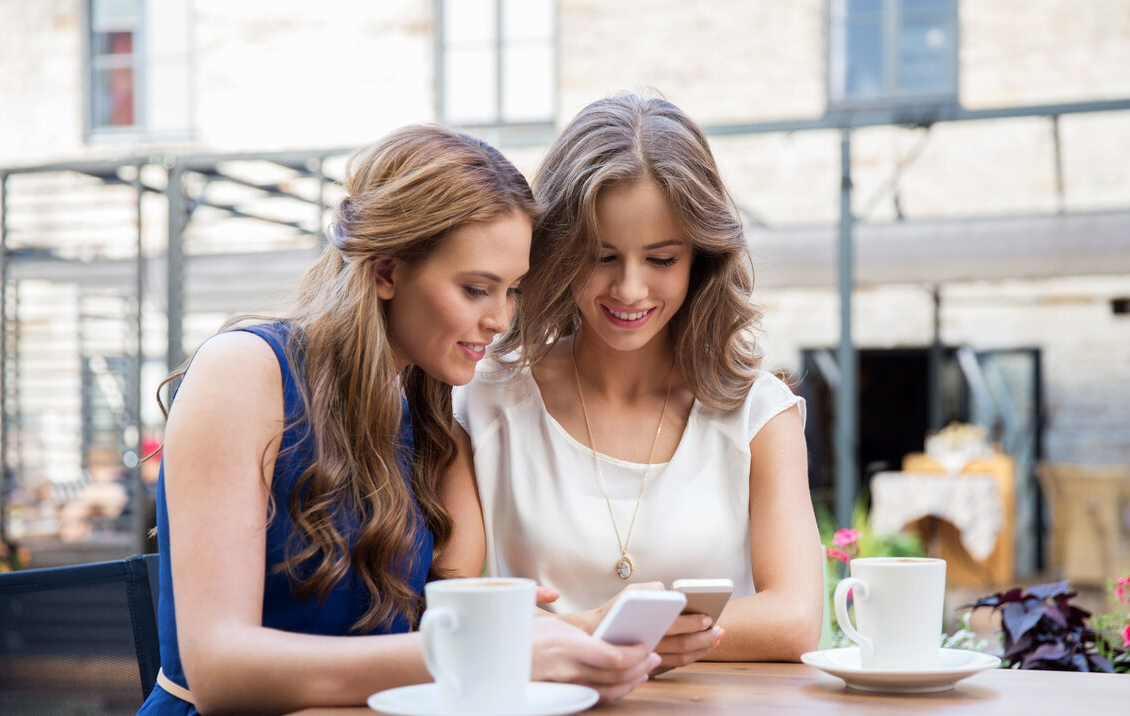 卸妆 中年女人护肤别太复杂，关键做好这几样就足够，省时省钱又养肤