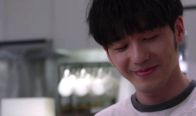 白宇|《谢谢你医生》中杨幂的双眼皮，白宇面部的皱纹，都说明了滤镜非常真实