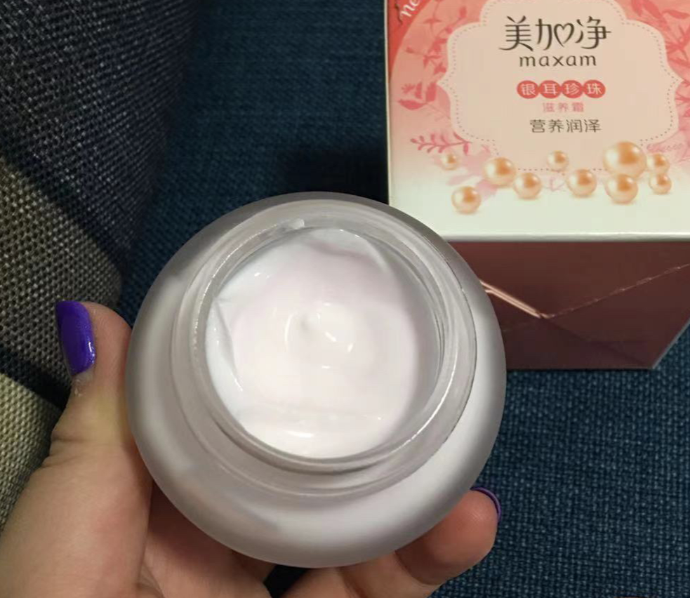 鹌鹑蛋 冬天涂了乳液后，还要不要擦面霜？可别弄错了，难怪护肤效果不好