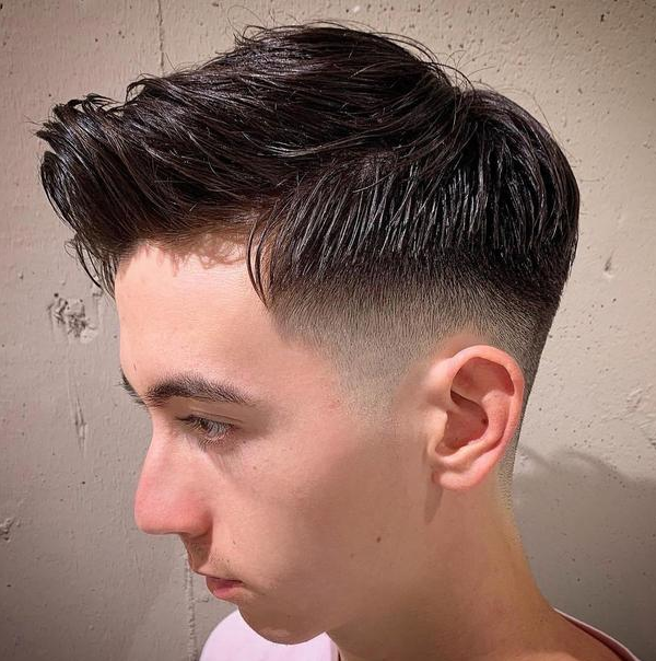 发型 别再剪狼尾发型了，想帅就剪这18款，你也可以变男神