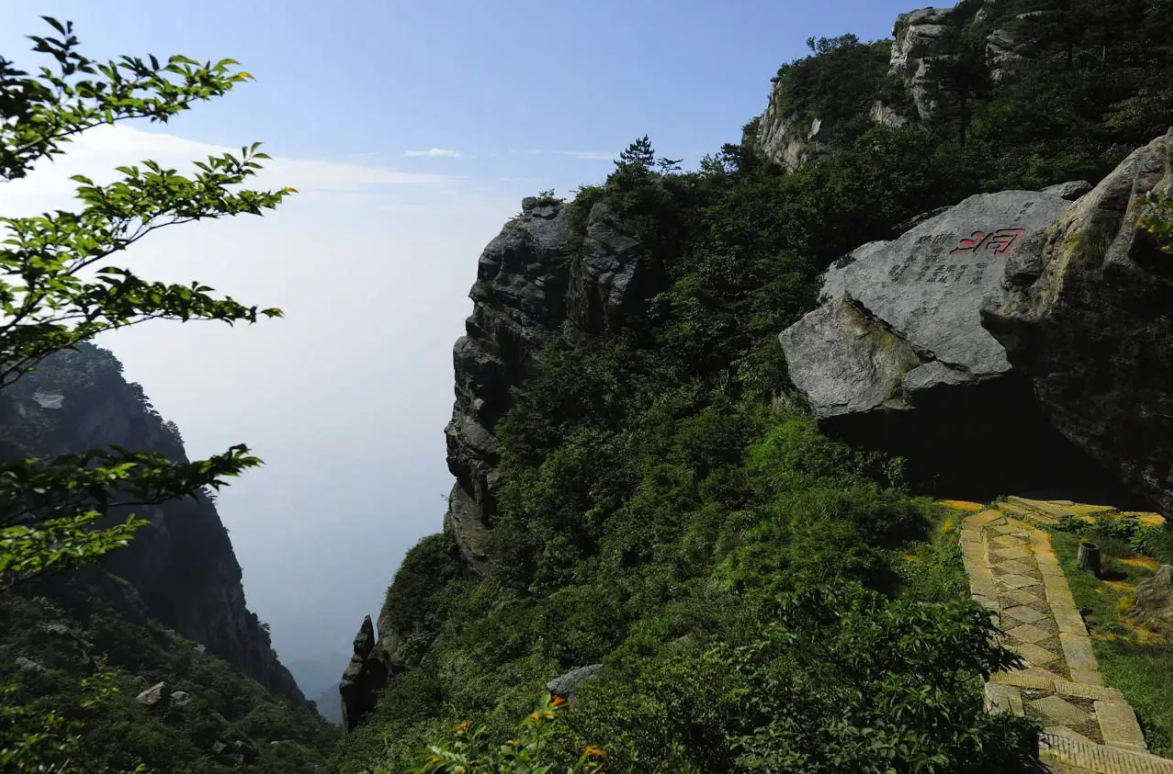 庐山|中国的名山大河，哪个景点让你去了一次还想再去的冲动？