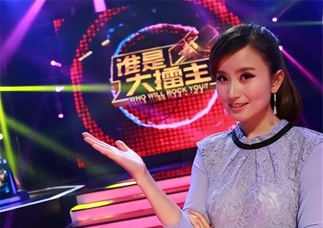 伏玟晓|主持人伏玟晓:初婚嫁北大才子,二婚嫁富二代,现34岁独自带儿子