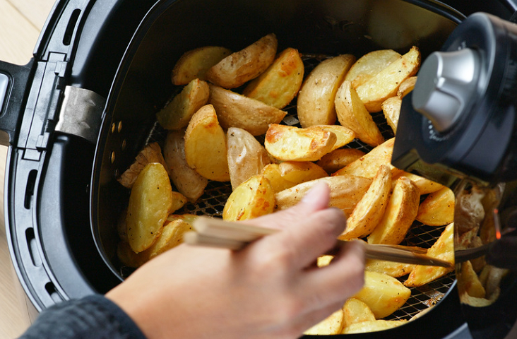 祛湿|看似“健康无油”的空气炸锅，有毒还致癌？新闻爆料隐藏的真相