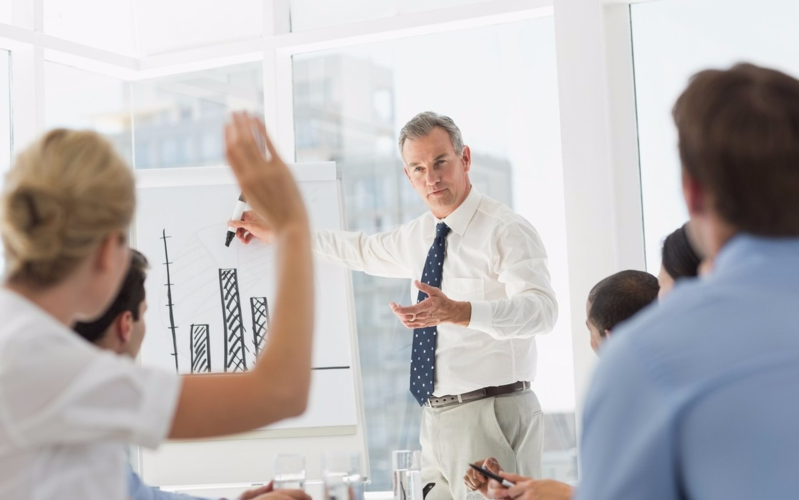 |如何看待领导总是觉得自己能力不够强大?