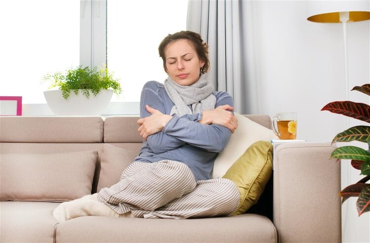 胆结石|癌症并非突然到来,身体出现5种“小病”要重视,或是癌前病变