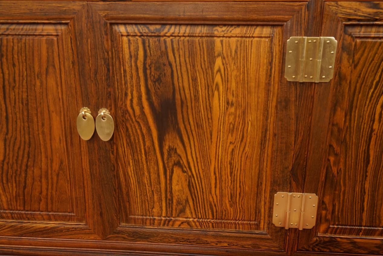 红木家具保养中，这样的小错有可能酿“大病”