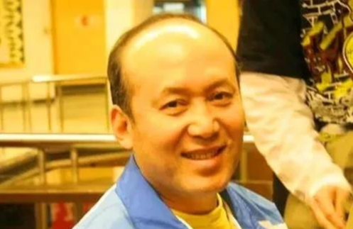 郭达|郭达：20次荣登春晚舞台，与妻子恩爱多年，儿子成了最大的骄傲